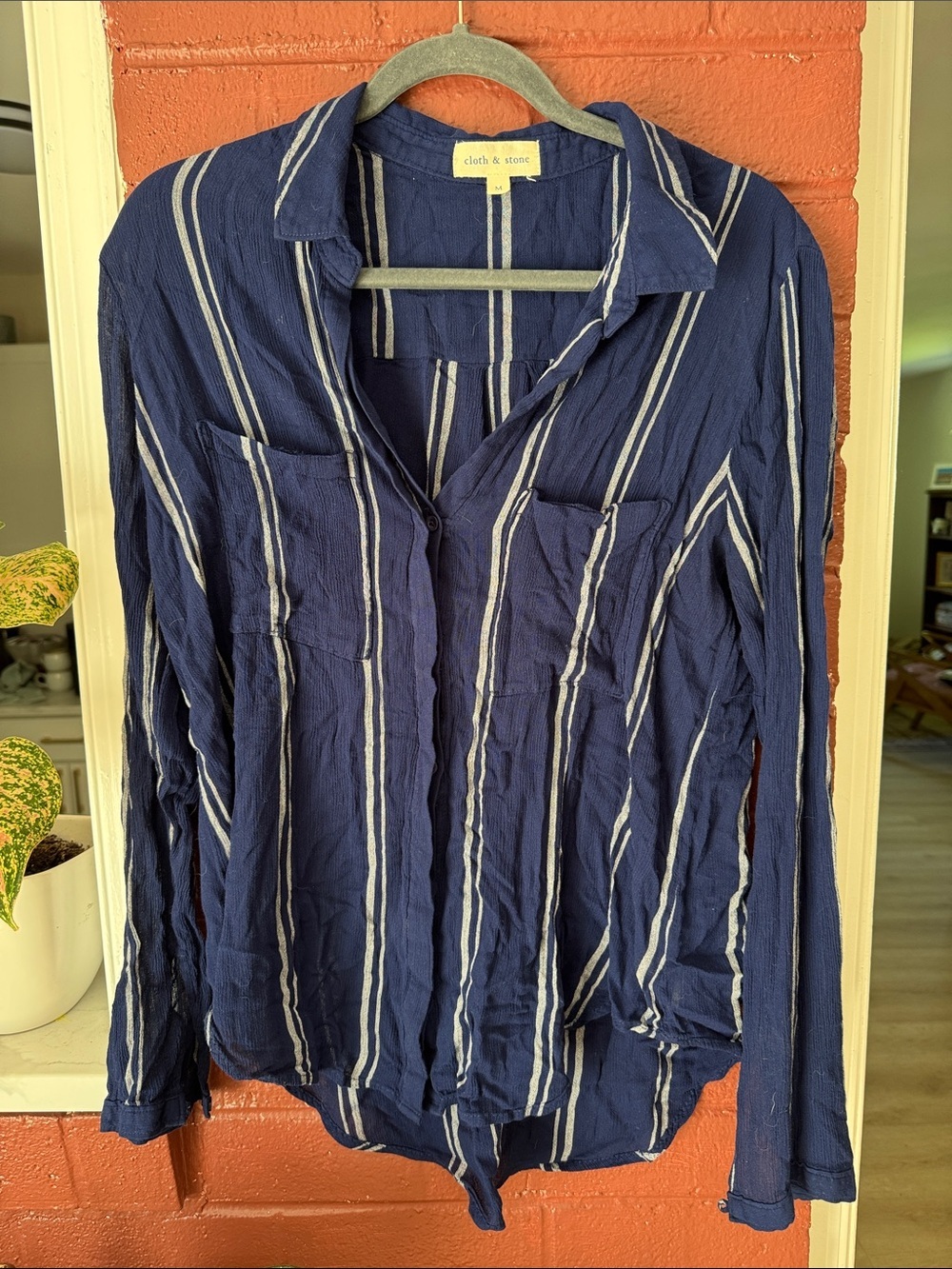 cloth & stone Anthropologie Navy Blue Vertical Stripe Button-Front Shirt Medium